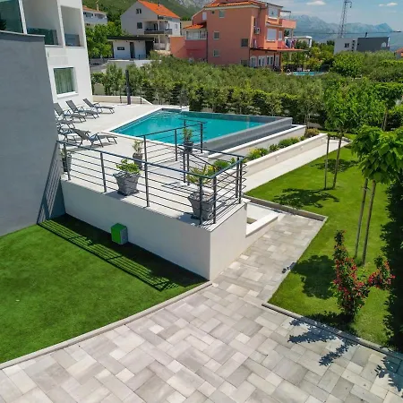 Luxury With Pool * Kaštela